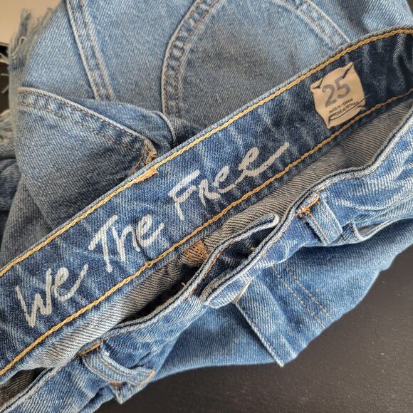 We The Free Bailey Denim Mini Skirt Frayed Raw Curved Hem Women 25 - Picture 10 of 12